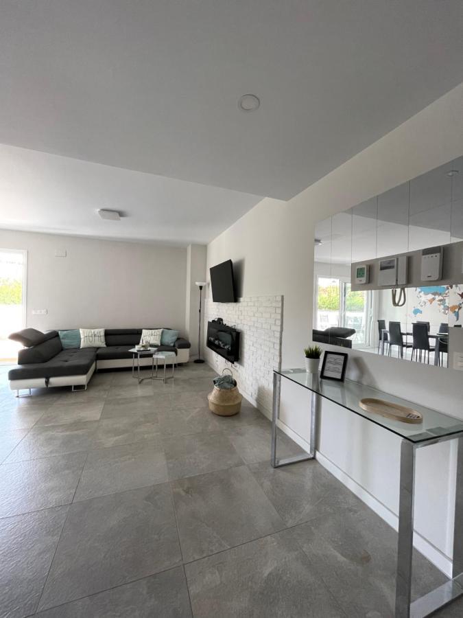 Marbella Centre With Terrace And Pool Apartment Exterior photo